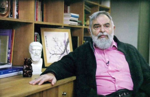 Tarihçi Mete Tunçay hayatını kaybetti