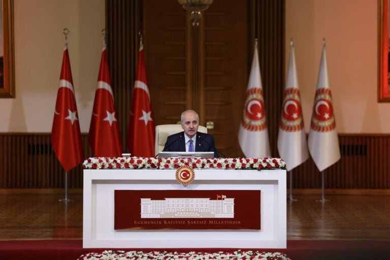 Numan Kurtulmuş