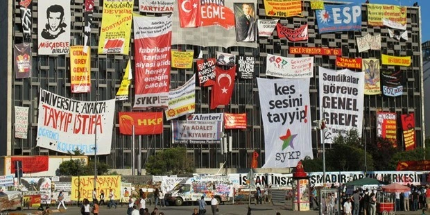 Levent Tüzel yanıtladı: Sosyalist solda kim sürece destek veriyor, kim itiraz ediyor?