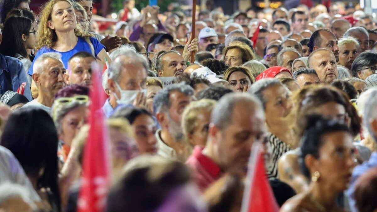 Seda Demiralp değerlendirdi: Toplumun çözüm sürecinden beklentileri ve kaygıları ne?