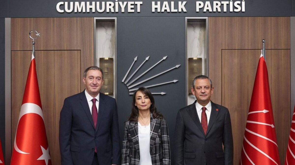 Emine Uçak Erdoğan cevapladı: CHP'nin süreçteki tavrı Kürtlerde nasıl karşılık buluyor?