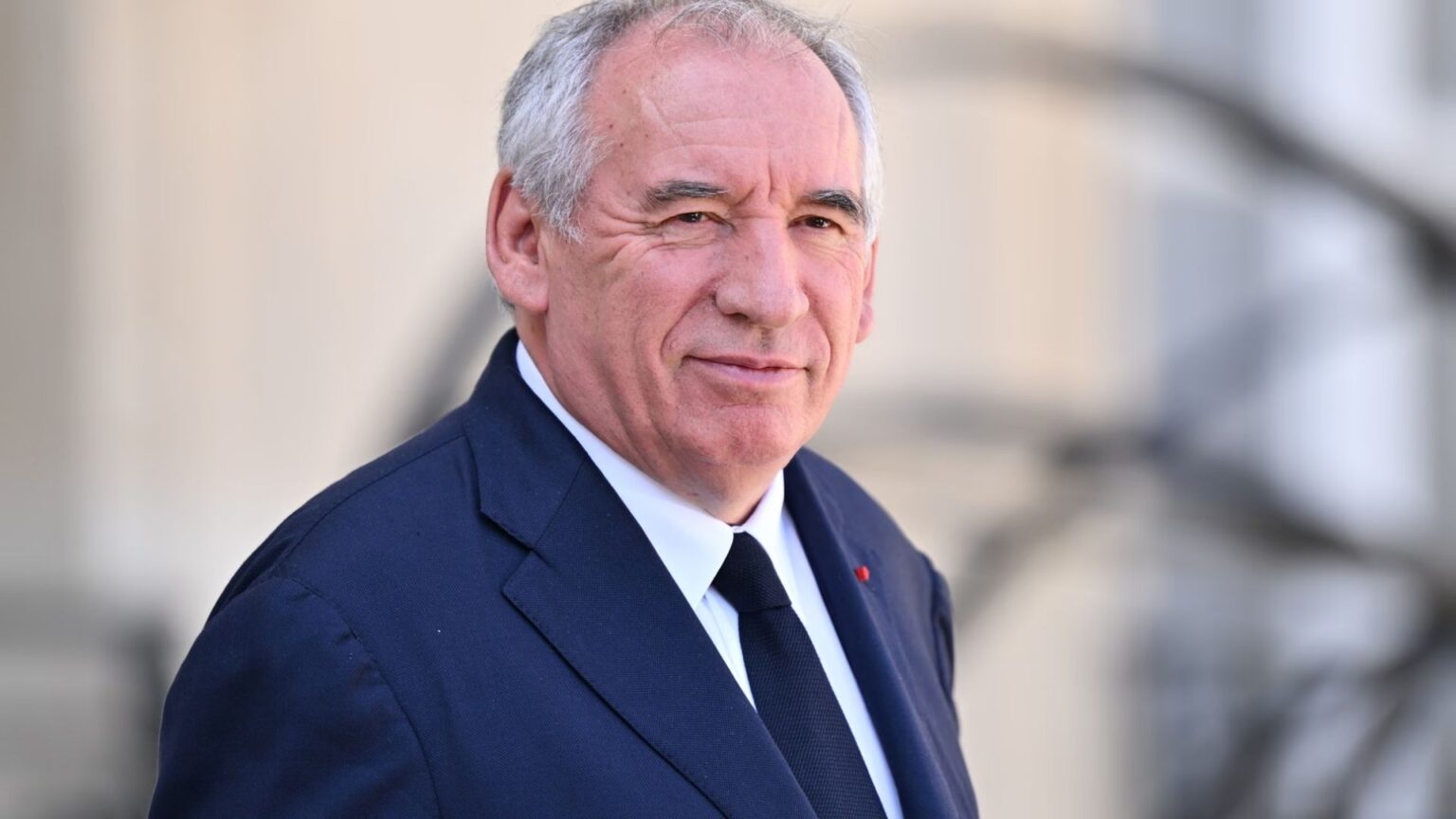 Başbakan François Bayrou