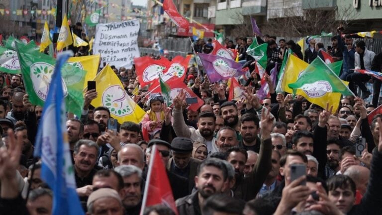 İrfan Aktan değerlendirdi: Kürt hareketi içinde çözüm sürecine bakışta farklılıklar