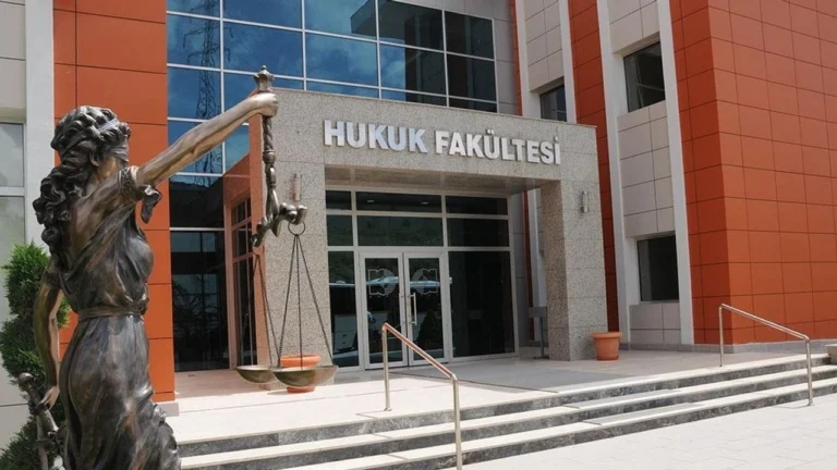hukuk fakültesi