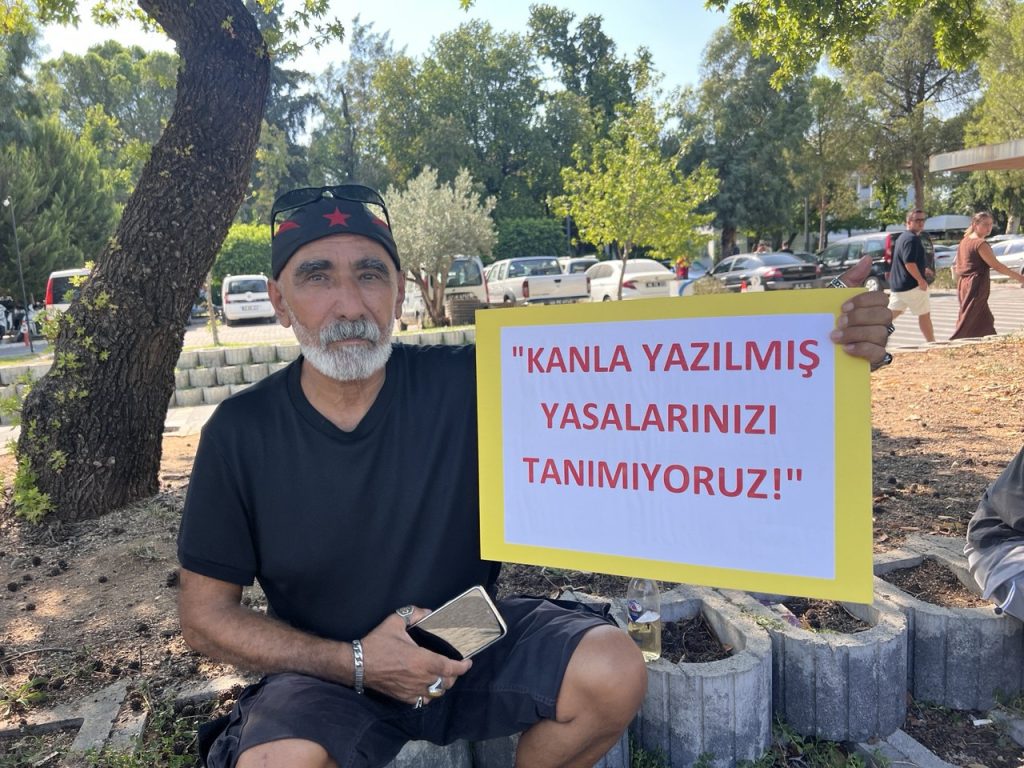 Yaşam hakkı savunucuları, Fethiye Kaymakamlığı'nda eylem yaptı