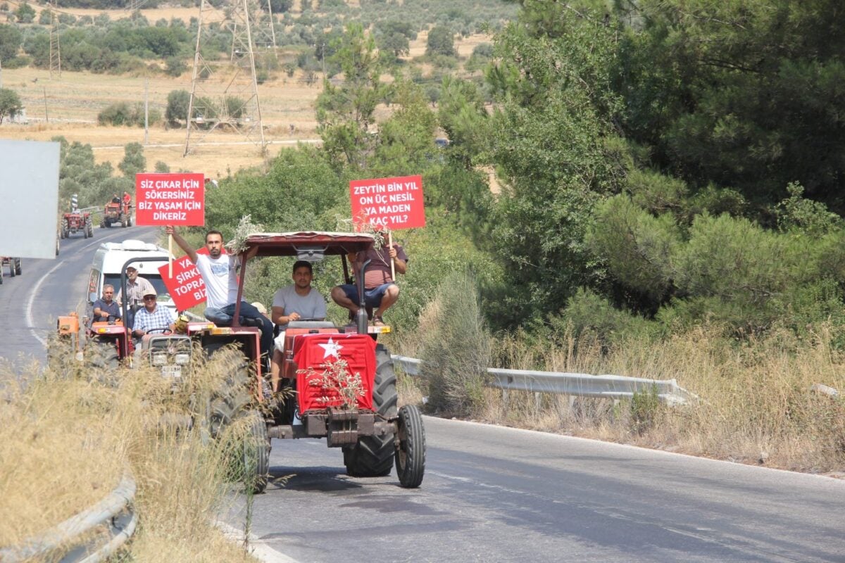Los habitantes de İkizköy se manifestaron contra la ley minera: