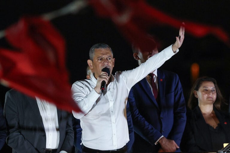Özgür Özel