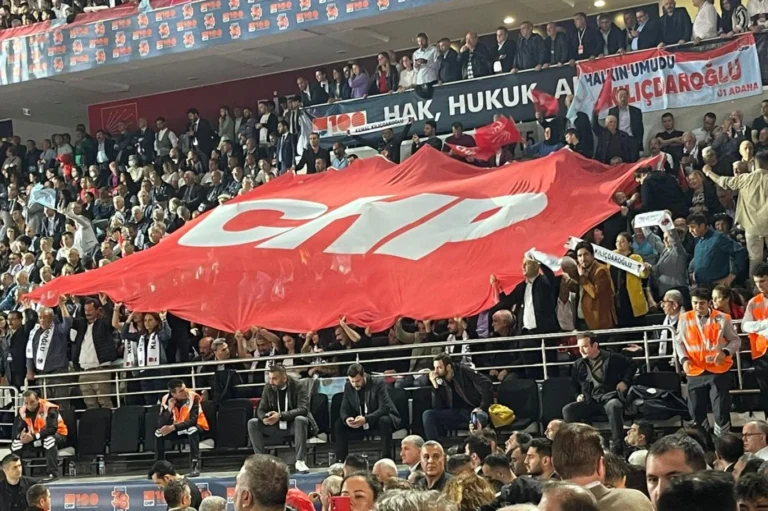 Murat Aksoy yorumladı: CHP’de küçük iktidar sevdalıları
