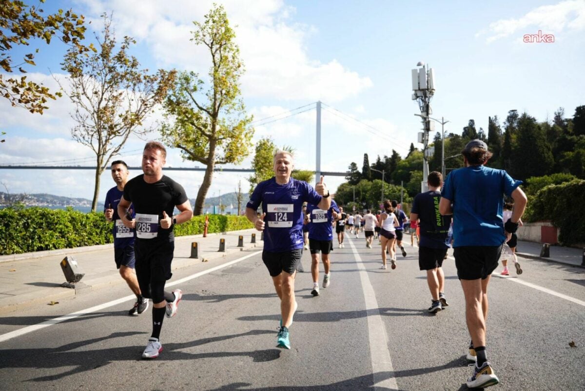 "İstanbul'u Koşuyorum" yarışında 5 bin sporcu ter döktü