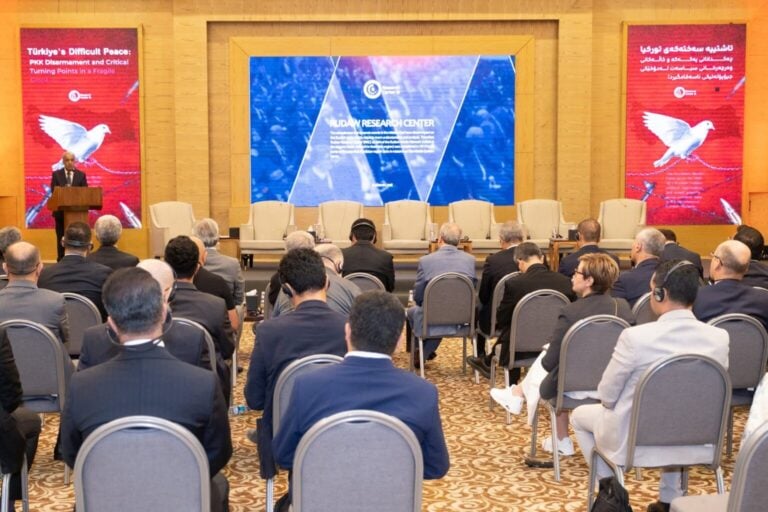 "Türkiye'nin zorlu barışı"