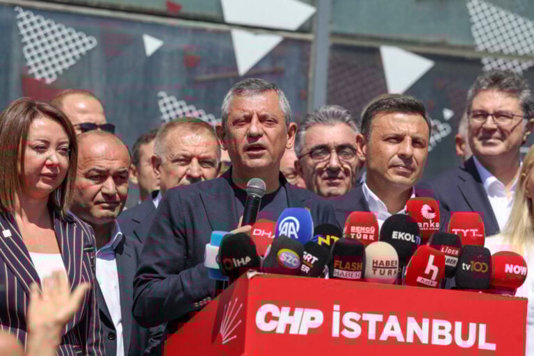 Özgür Özel Özgür Çelik