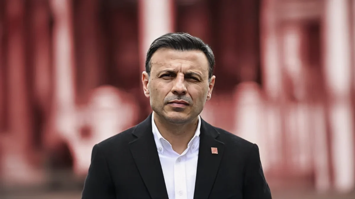 Istanbul district head of Turkey's largest opposition party removed_1
