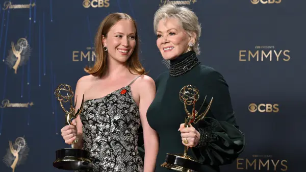 Emmy Ödülleri sahiplerini buldu: Kimler ödül aldı?