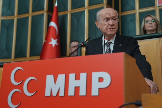 Mümtaz'er Türköne yanıtladı: Bahçeli neden CHP operasyonlarına destek veriyor?