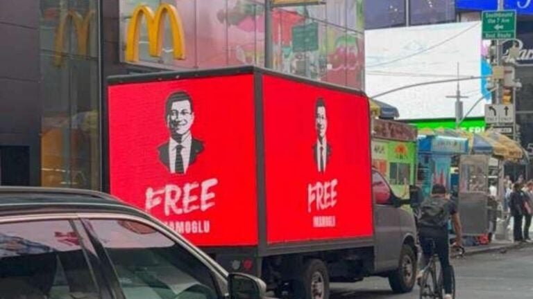 Free İmamoğlu