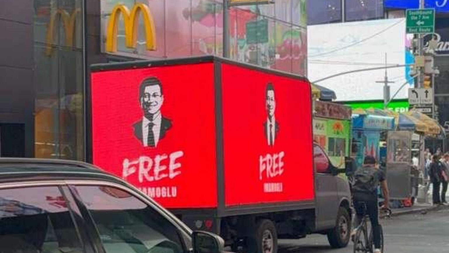 Free İmamoğlu