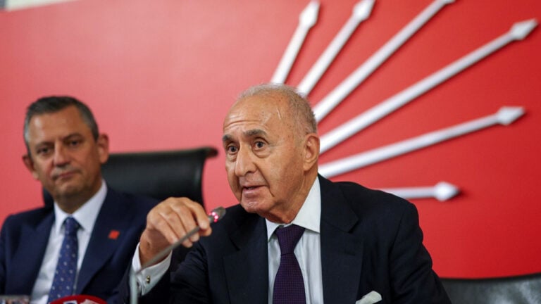 Hikmet Çetin