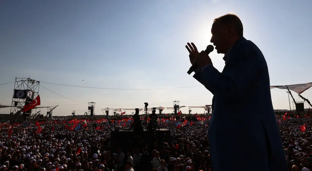 Yener Orkunoğlu yazdı: Siyasal çürüme, otoriter pazarlık ve muhalefet