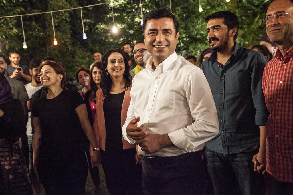 Ruşen Çakır yorumladı: Selahattin Demirtaş'ı beklerken