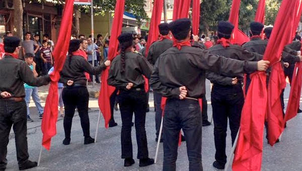 Cevat Düşün yazdı: Şiddetin romantizmi ve insan iradesinin moleküler çöküşü