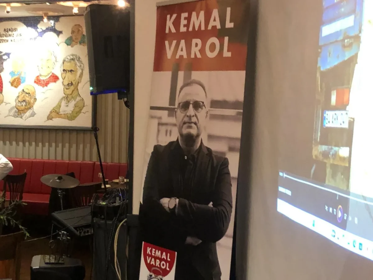 Kemal Varol yeni romanını memleketi Diyarbakır'da tanıttı
