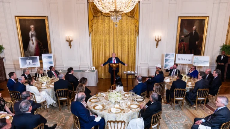 Trump balo salonu