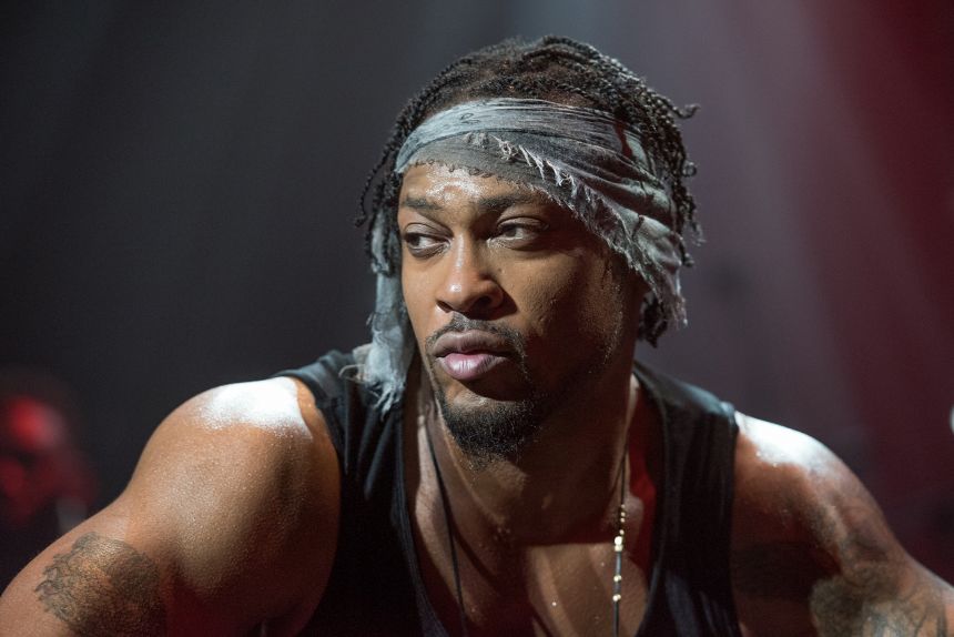 Neo-soul'un efsane ismi D'Angelo hayatını kaybetti