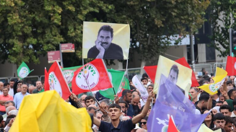 Mehmet Tatlı yazdı: Sürecin birinci yılında Kürt hareketi nereye?