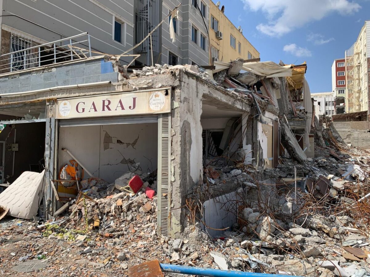 İsias Otel faciasında 6 kamu görevlisi yeniden yargılanacak: "Bizim bu davadaki beklentimiz çok büyük"