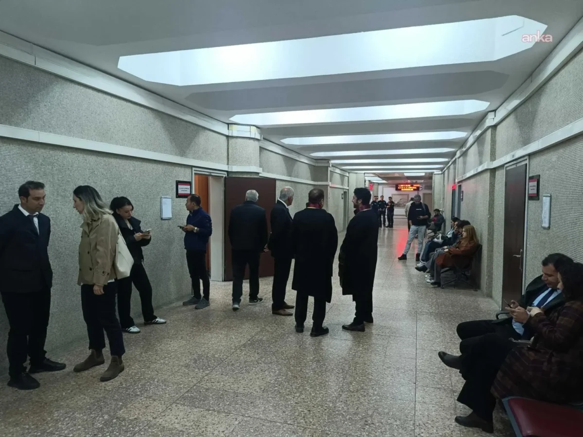 CHP’nin kurultay davası ertelendi