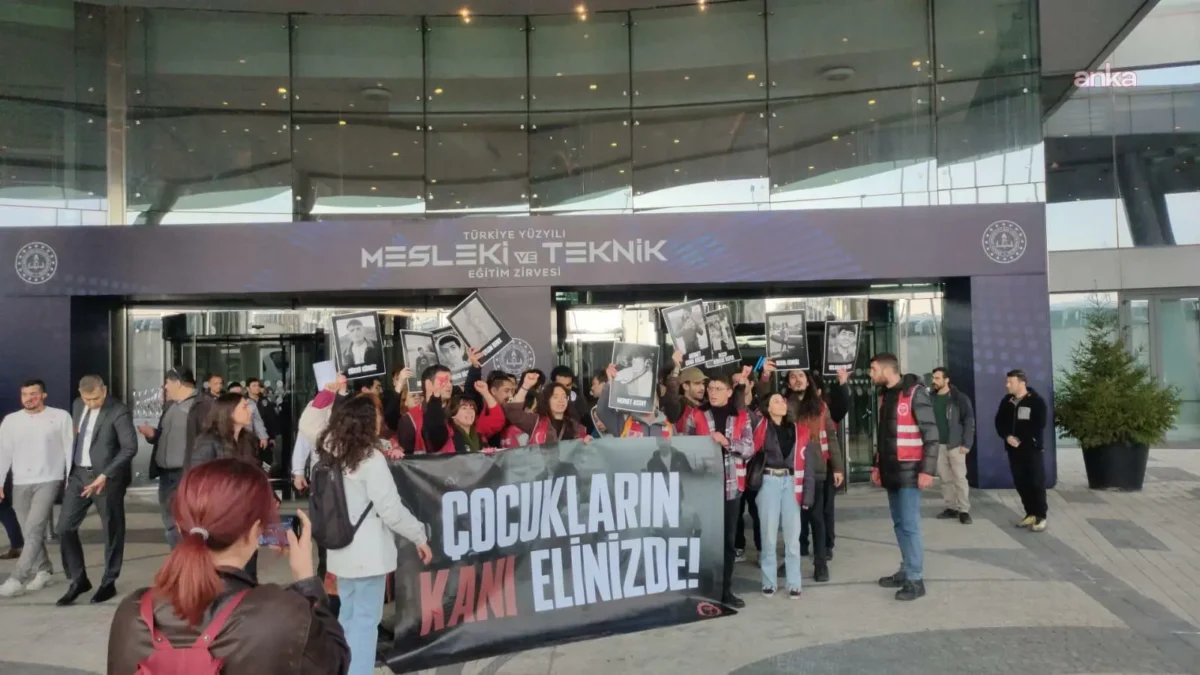 MESEM'i protesto ettikleri için tutuklanan TİP'li gençlere kamu davası açıldı