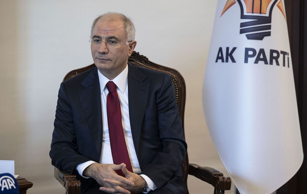 Efkan Âlâ ile Murat Emir arasında "masumiyet karinesi" tartışması