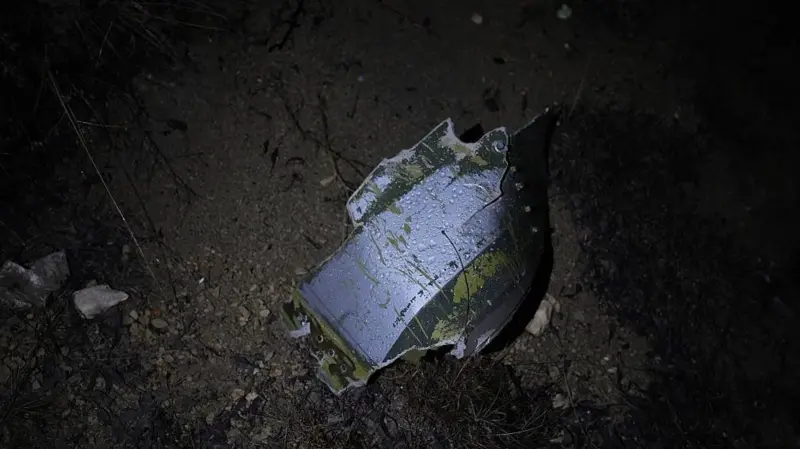 Düşen uçağın enkazı