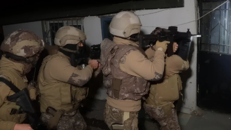 Three Turkish police dead following anti ISIS operation in Yalova_1