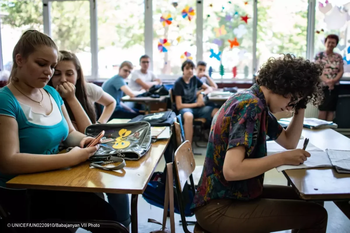 Öğrenciler ve öğretmenler anlatıyor: Akran zorbalığı neden artıyor?