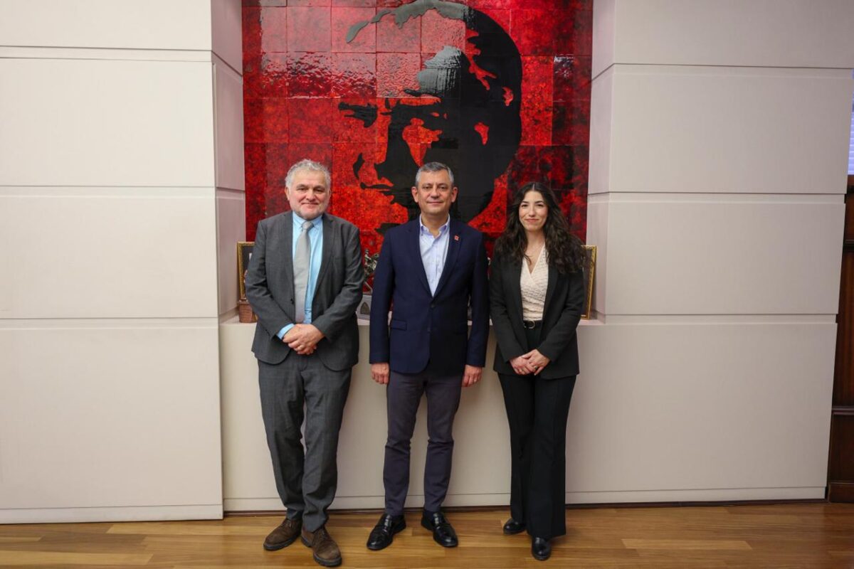 CHP Genel Başkanı Özgür Özel