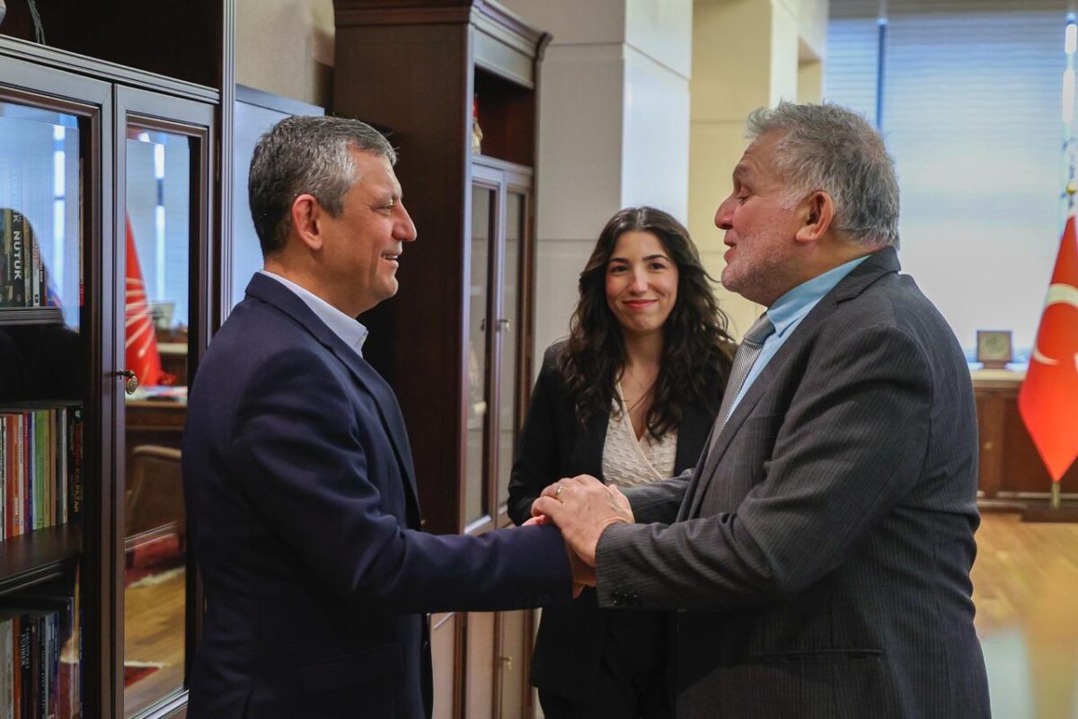 CHP Genel Başkanı Özgür Özel