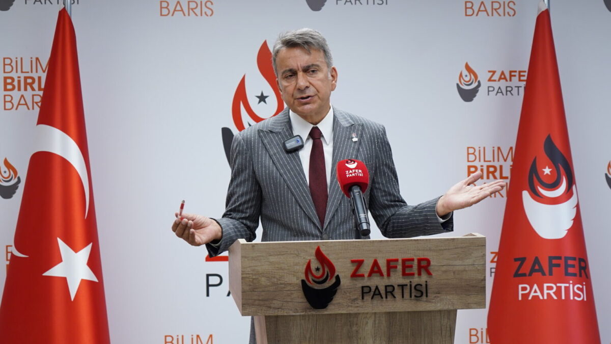 Azmi Karamahmutoğlu Medyascope'ta (Video)