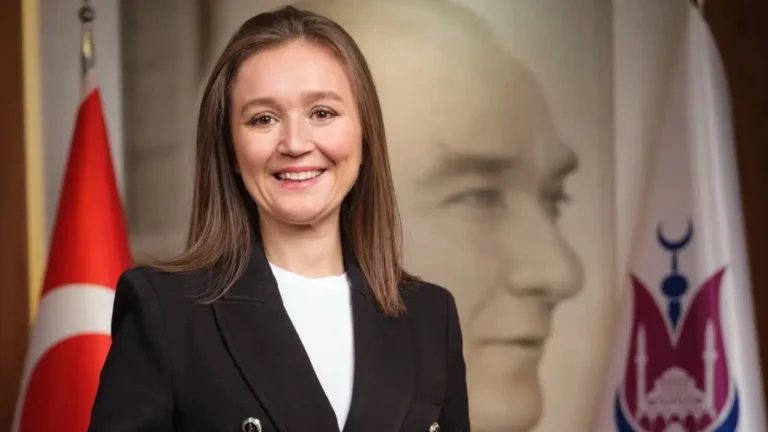 Şehzadeler Belediye Başkanı Gülşah Durbay