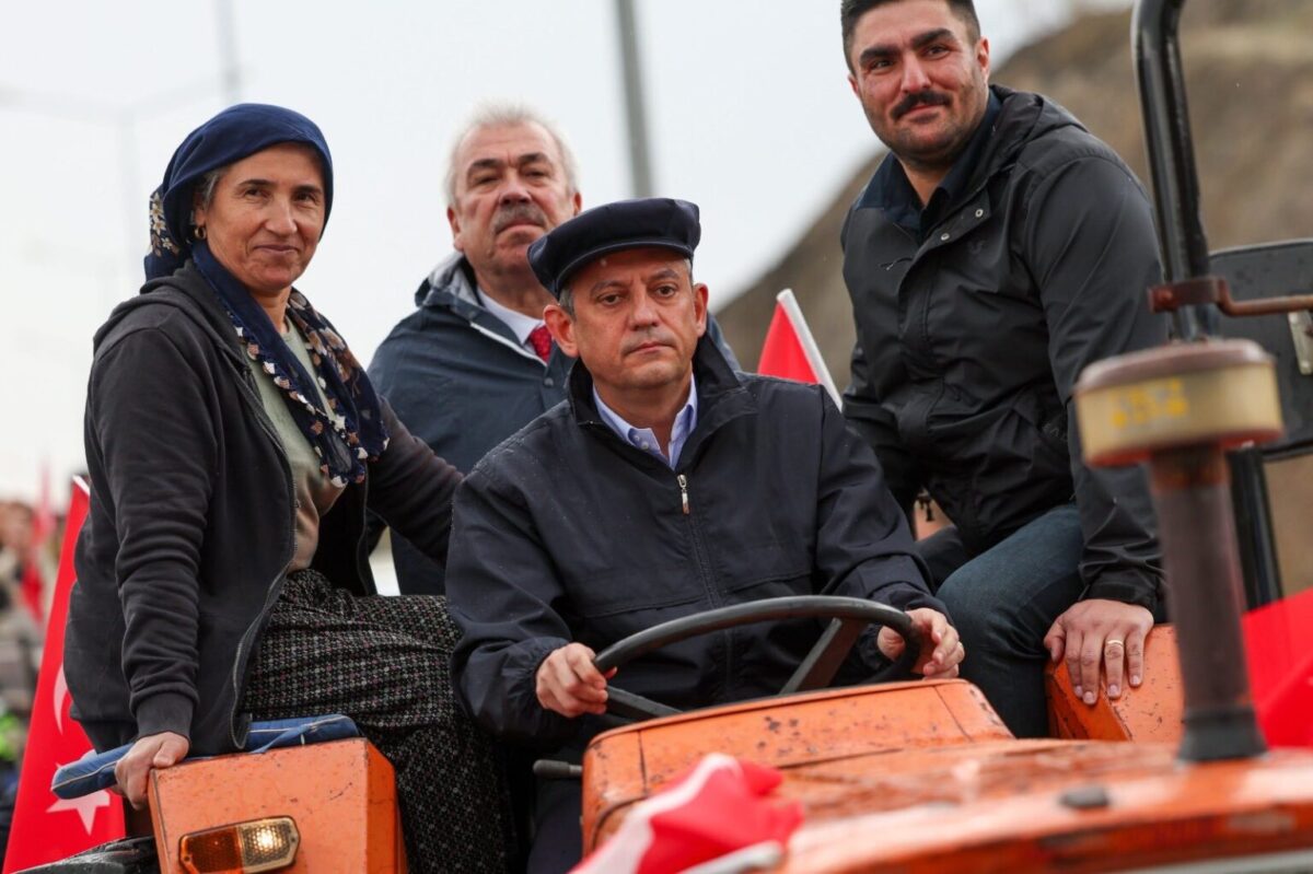 Taşrada CHP'ye oy vermek: Sosyoloji, örgütlenme ve güven meselesi