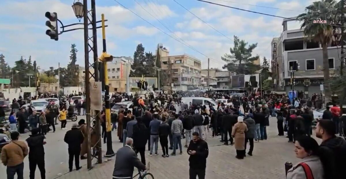 Suriye’de asgari düzeyde işleyen çoğulcu bir demokrasi imkânsız görünüyor
