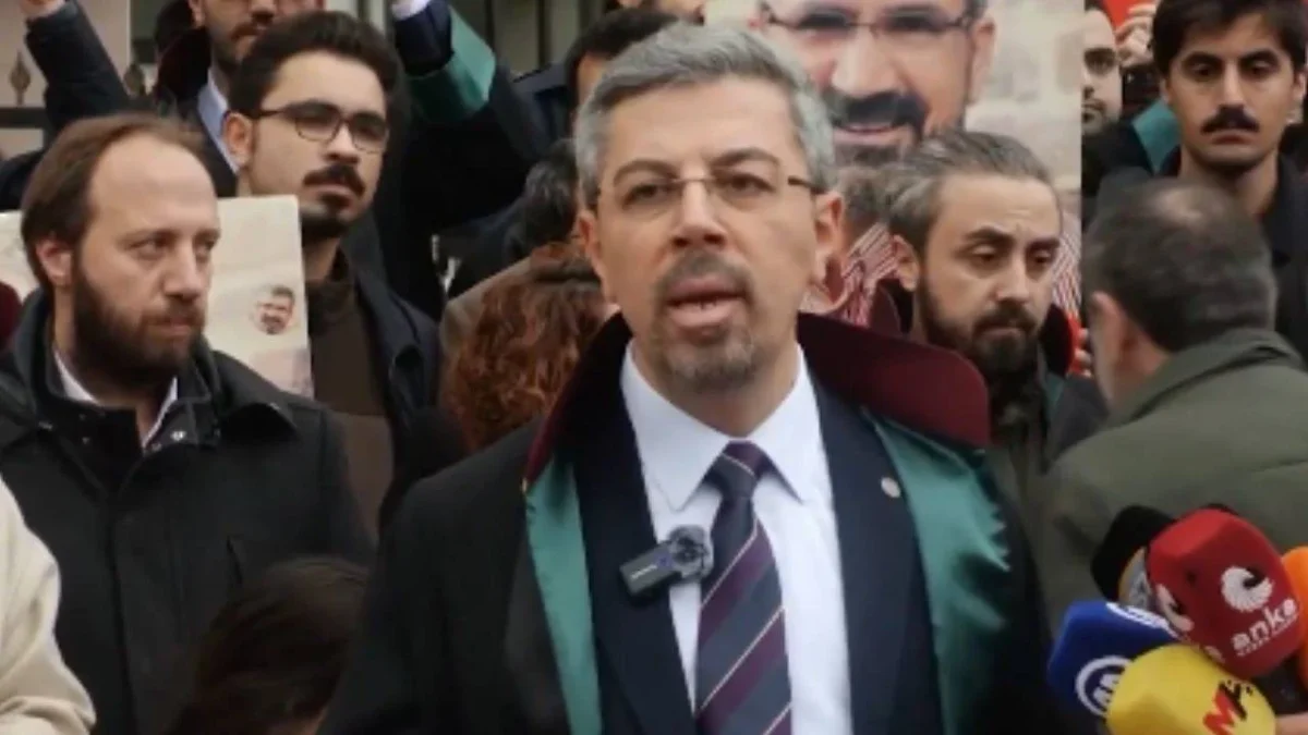 İstanbul Barosu Yönetim Kurulu Üyesi Fırat Epözdemir beraat etti