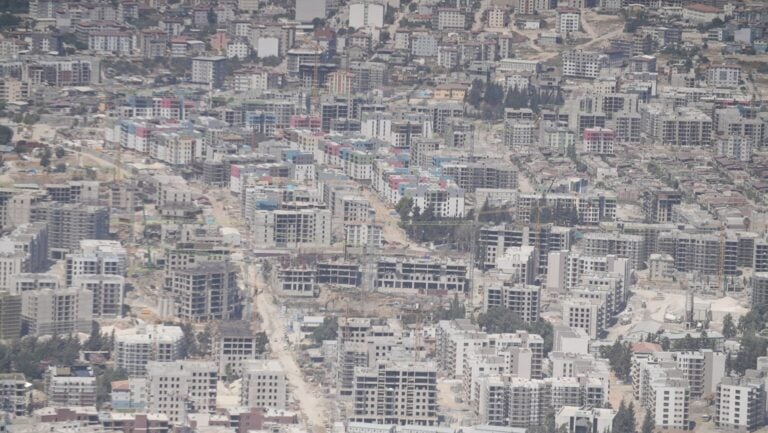Hatay’da yeniden inşa edilen şehir: Adaletsizlik