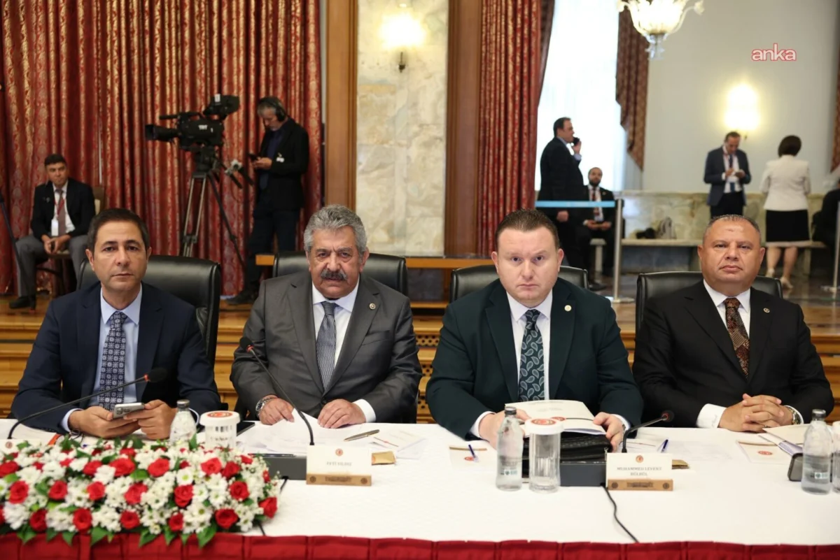 Cumhuriyetin kurucu kodları