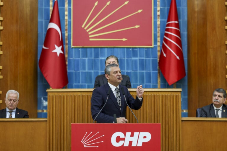 Diplomasız Erdoğan davasında ne oldu? Özgür Özel açıkladı