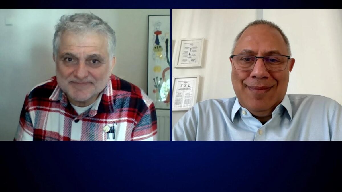 Yaman Akdeniz ile söyleşi: Siyasi iktidarın sosyal medyayı mutlak denetim arayışları