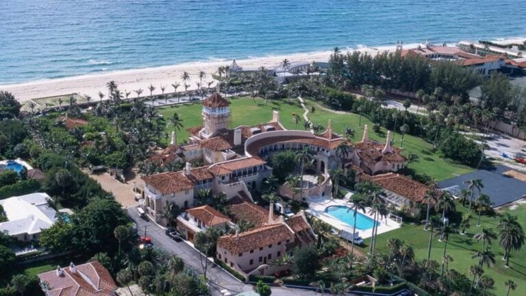 Trump'ın malikanesine