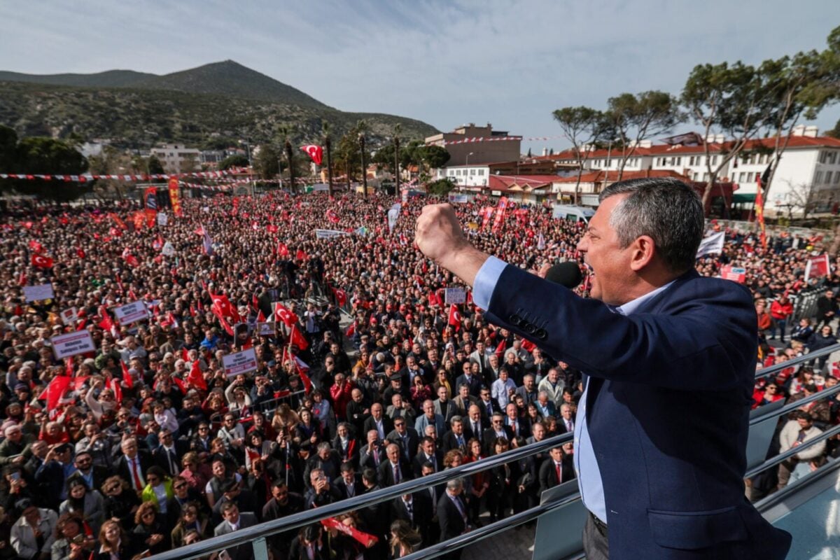 CHP'nin Muğla mitingi | Özgür Özel: "Erdoğan'dan hiçbir şey istemiyoruz, sadece erken seçim sandığı bekliyoruz"