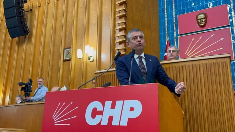 Özgür Özel’den Akın Gürlek’e