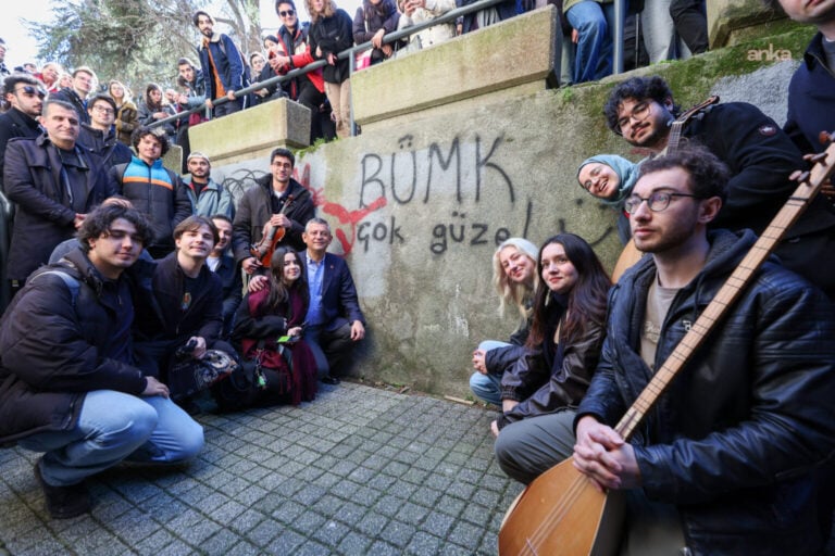Özgür Özel Boğaziçi Üniversitesi'ne